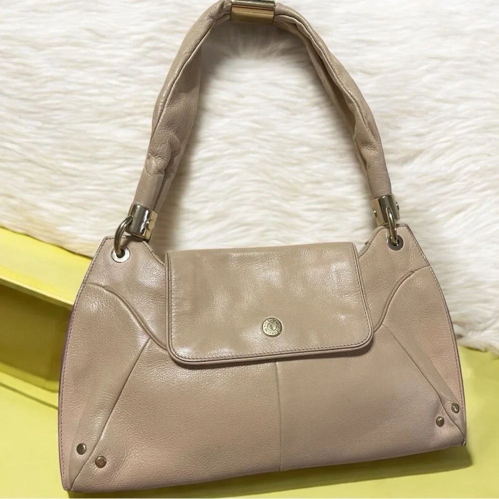 Yves Saint Laurent Tan Shoulder Bag